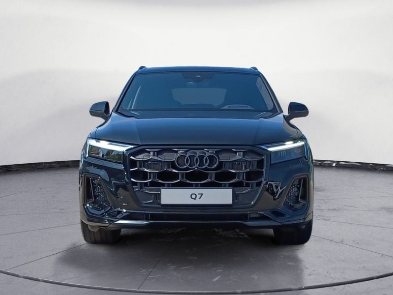 Image about Audi SQ7 SUV TFSI quattro tiptronic