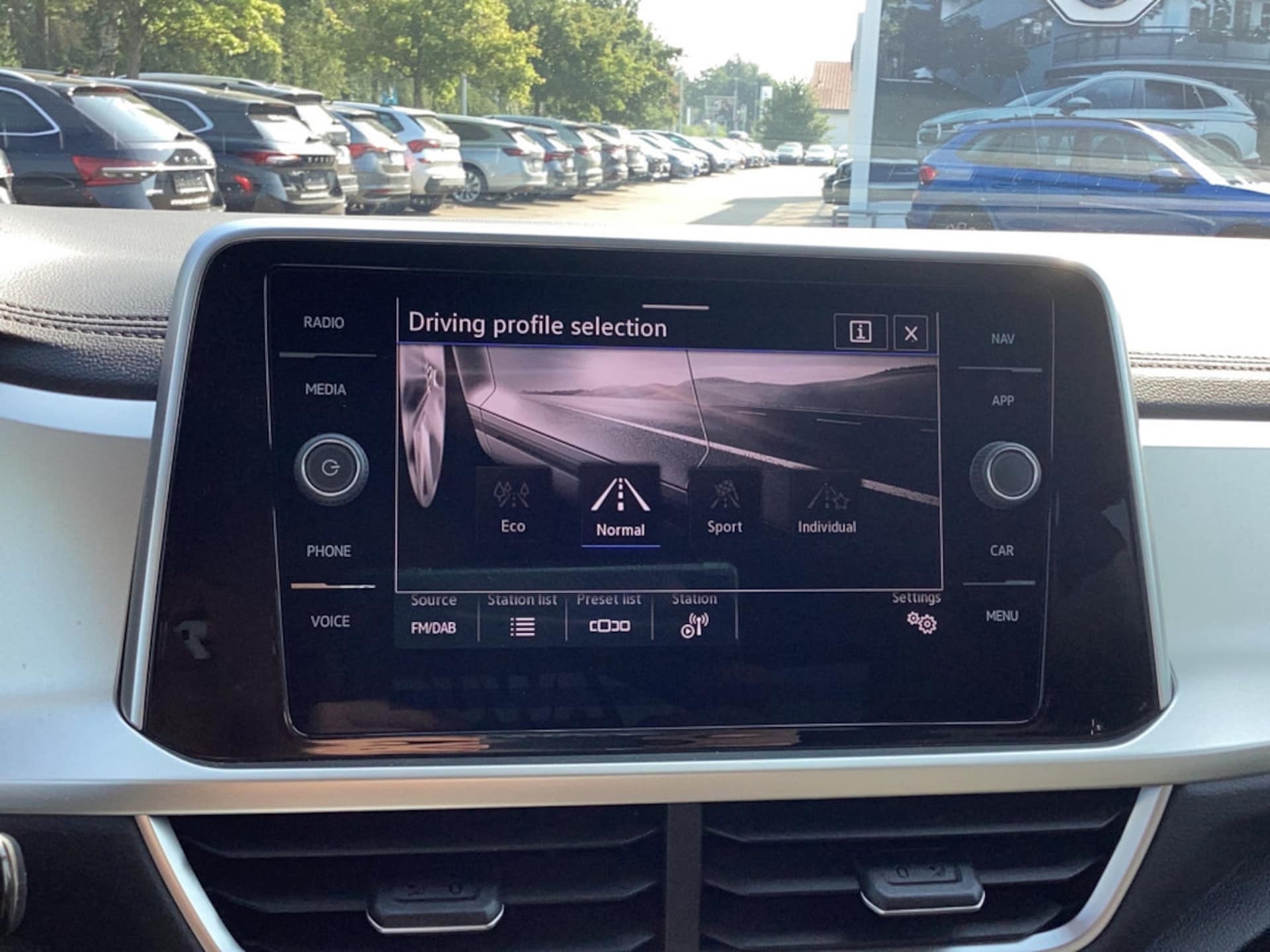 Volkswagen T-Roc MOVE