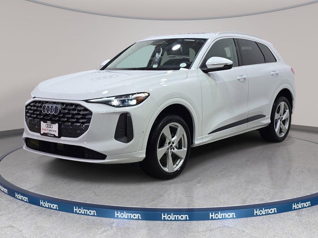 2026 Audi Q5 Premium Plus quattro's photo