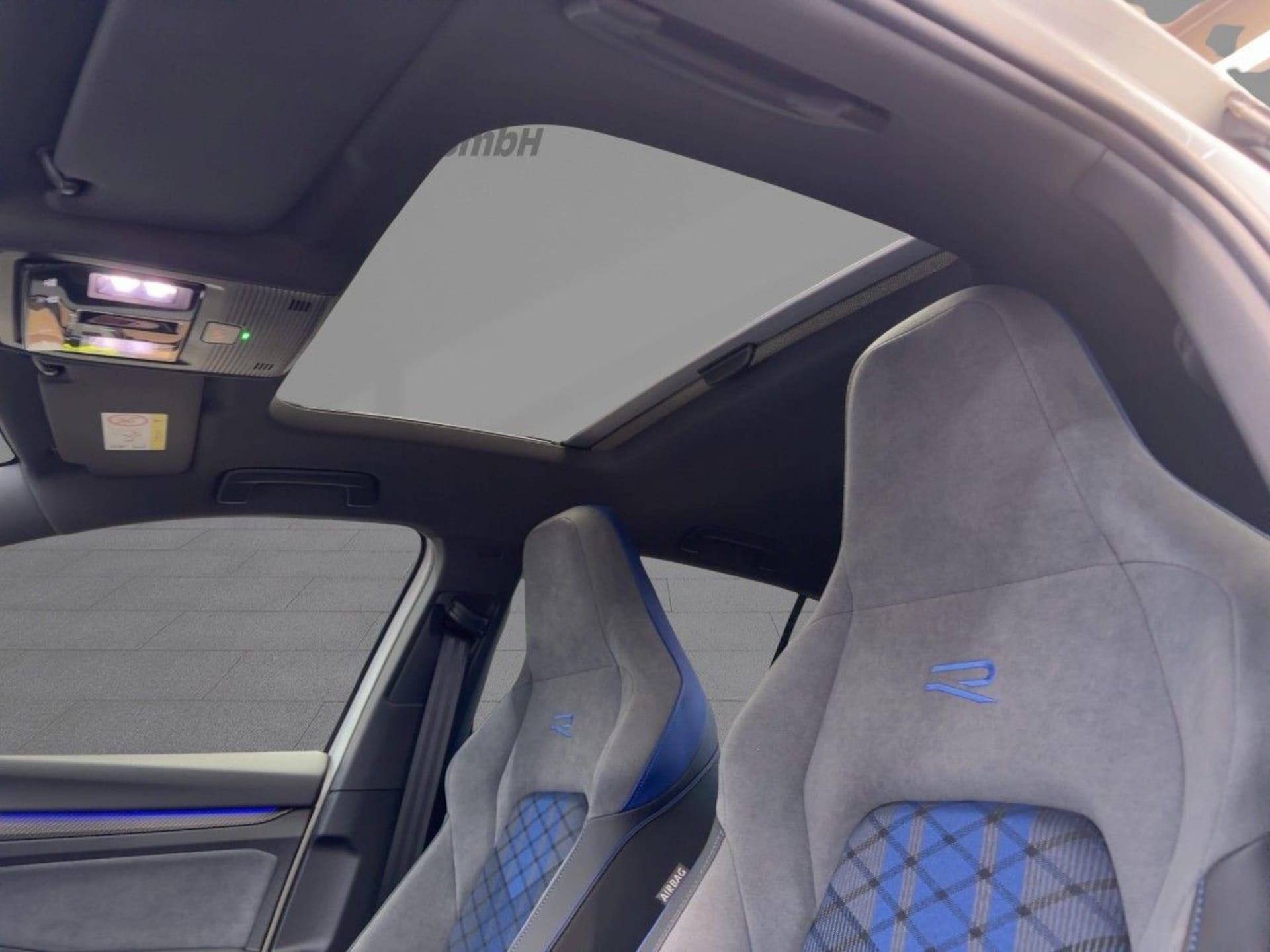 Volkswagen Golf R