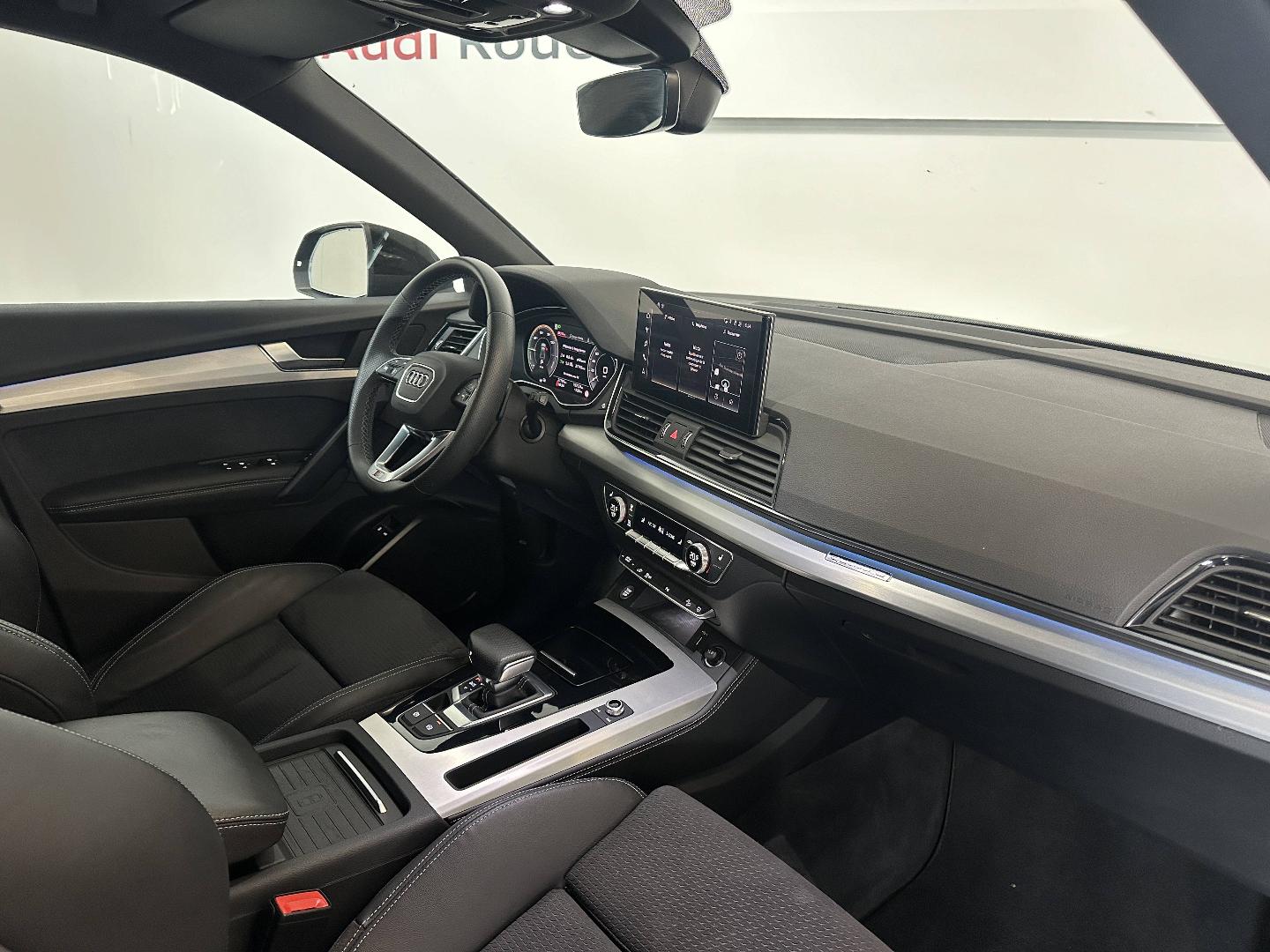 Image about Audi Q5 TFSI e S line 55 TFSI e quattro 270 kW (367 ch) S tronic