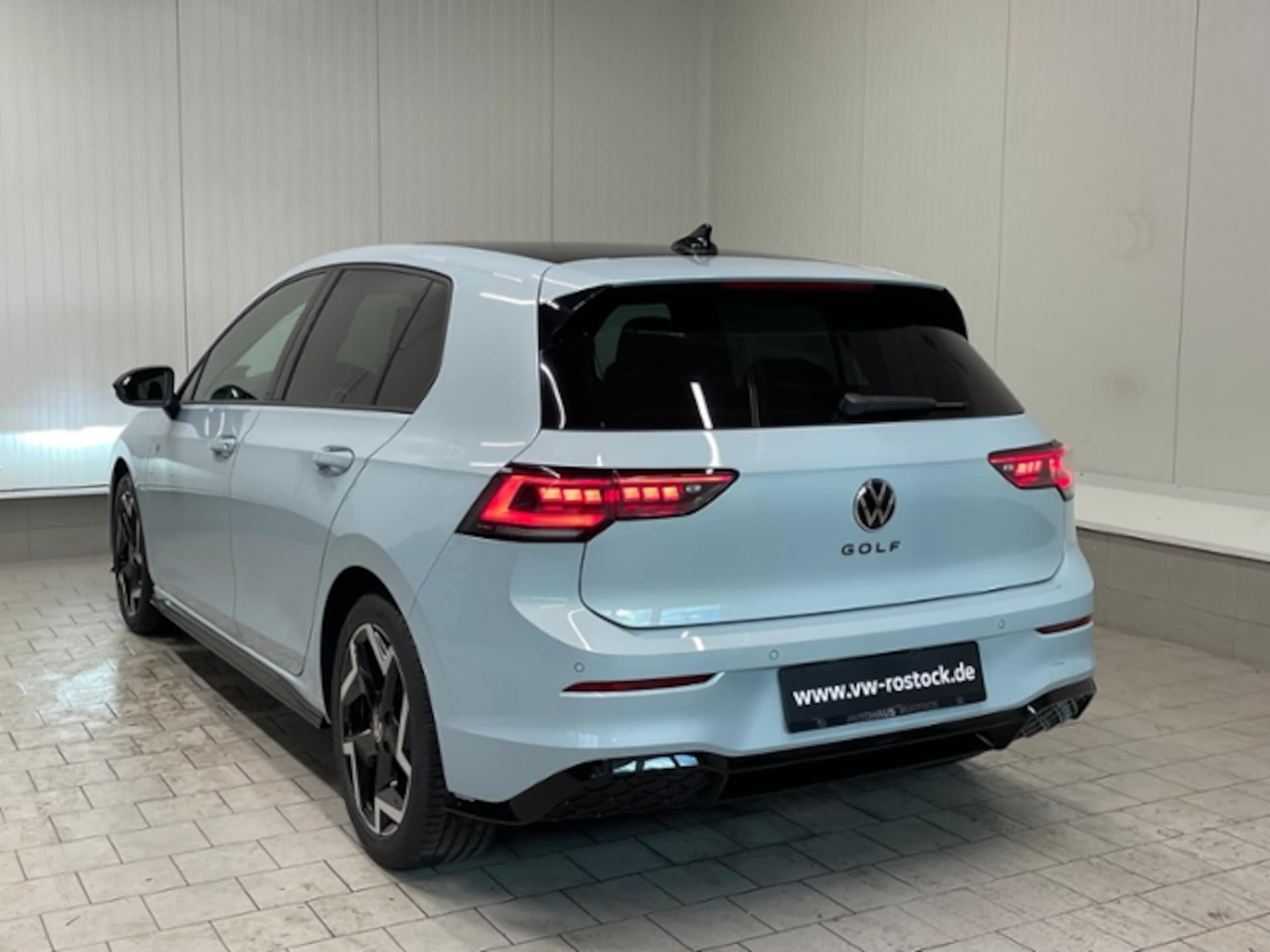 Volkswagen Golf R-Line