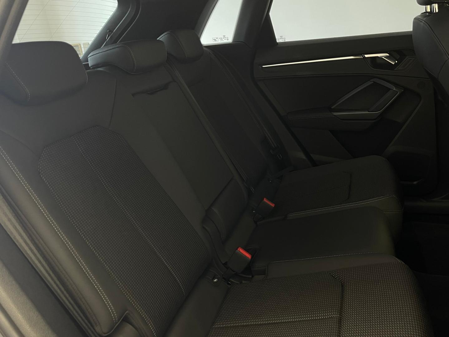 Image about Audi Q3 35 TDI quattro S line 110(150) kW(PS) S tronic