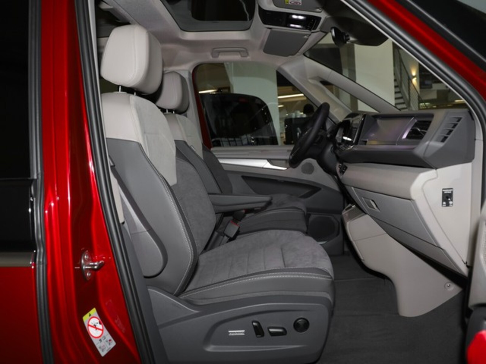 Volkswagen Multivan Langversion – Bild 3