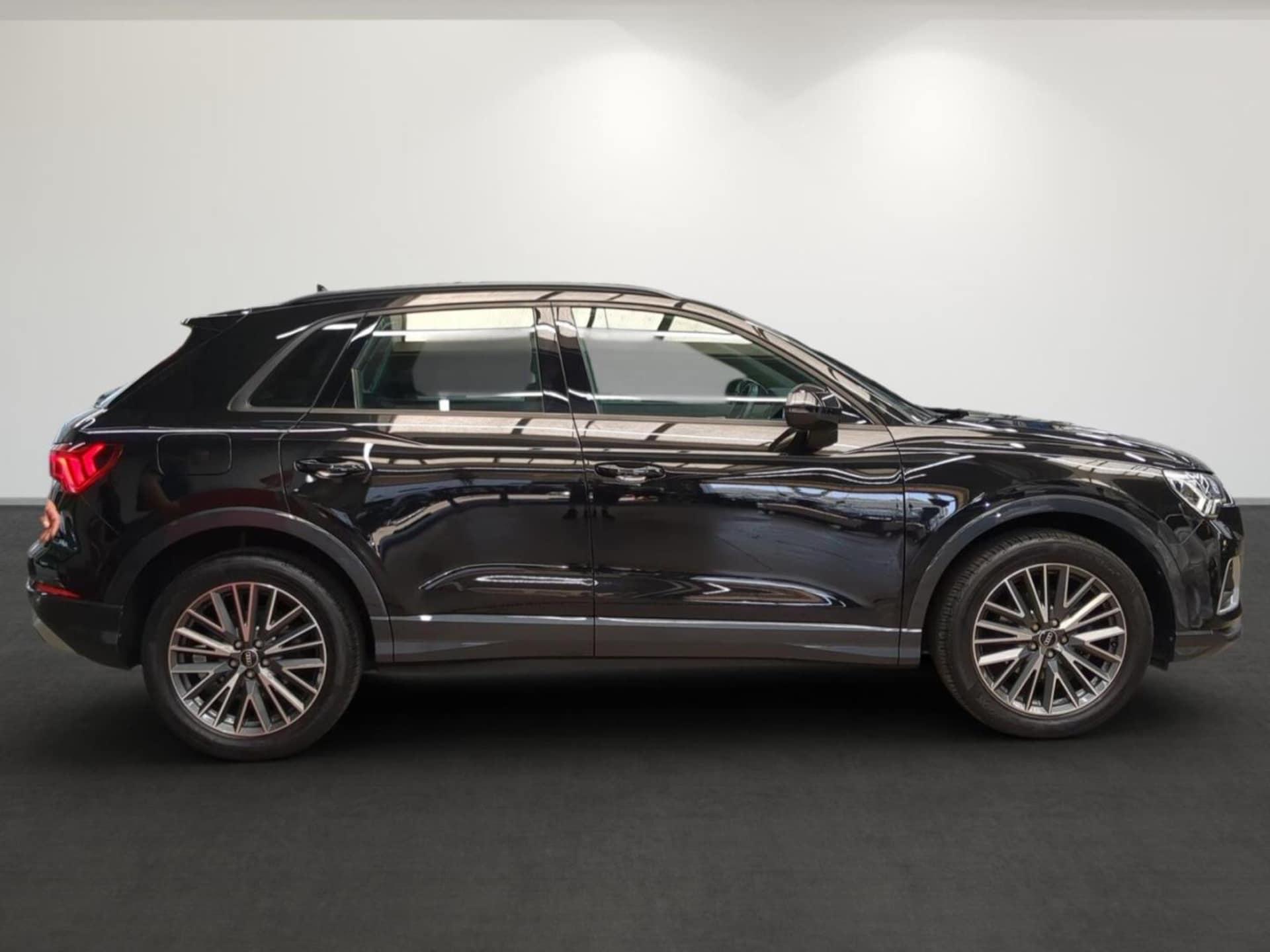 Audi Q3 SUV advanced