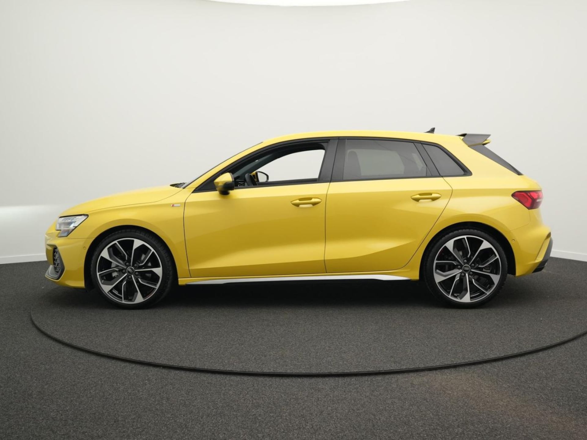 Audi A3 Sportback S line