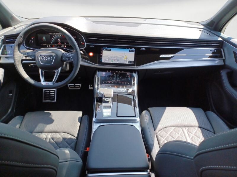 Image about Audi SQ7 SUV TFSI quattro tiptronic