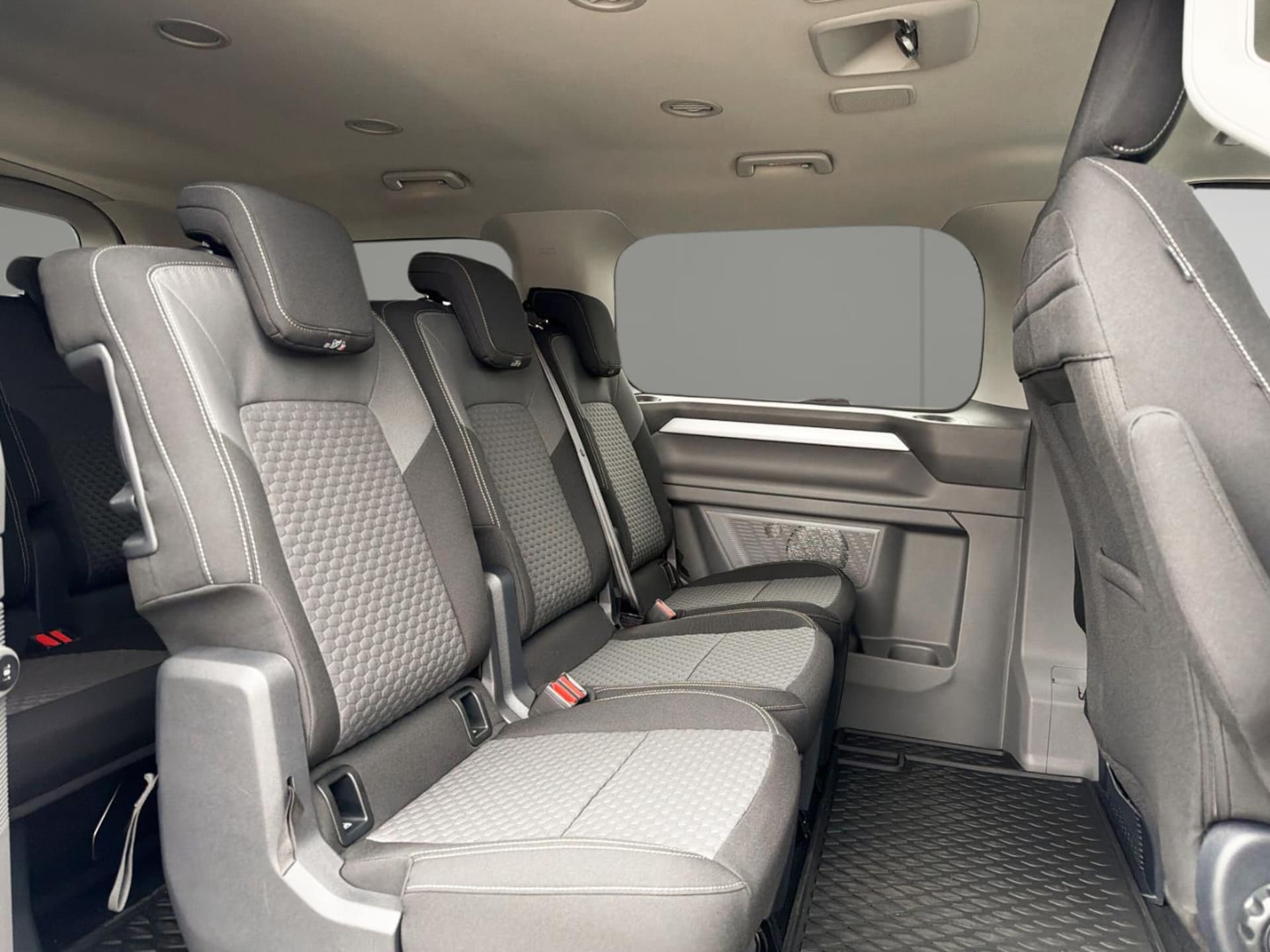 Volkswagen Caravelle Edition