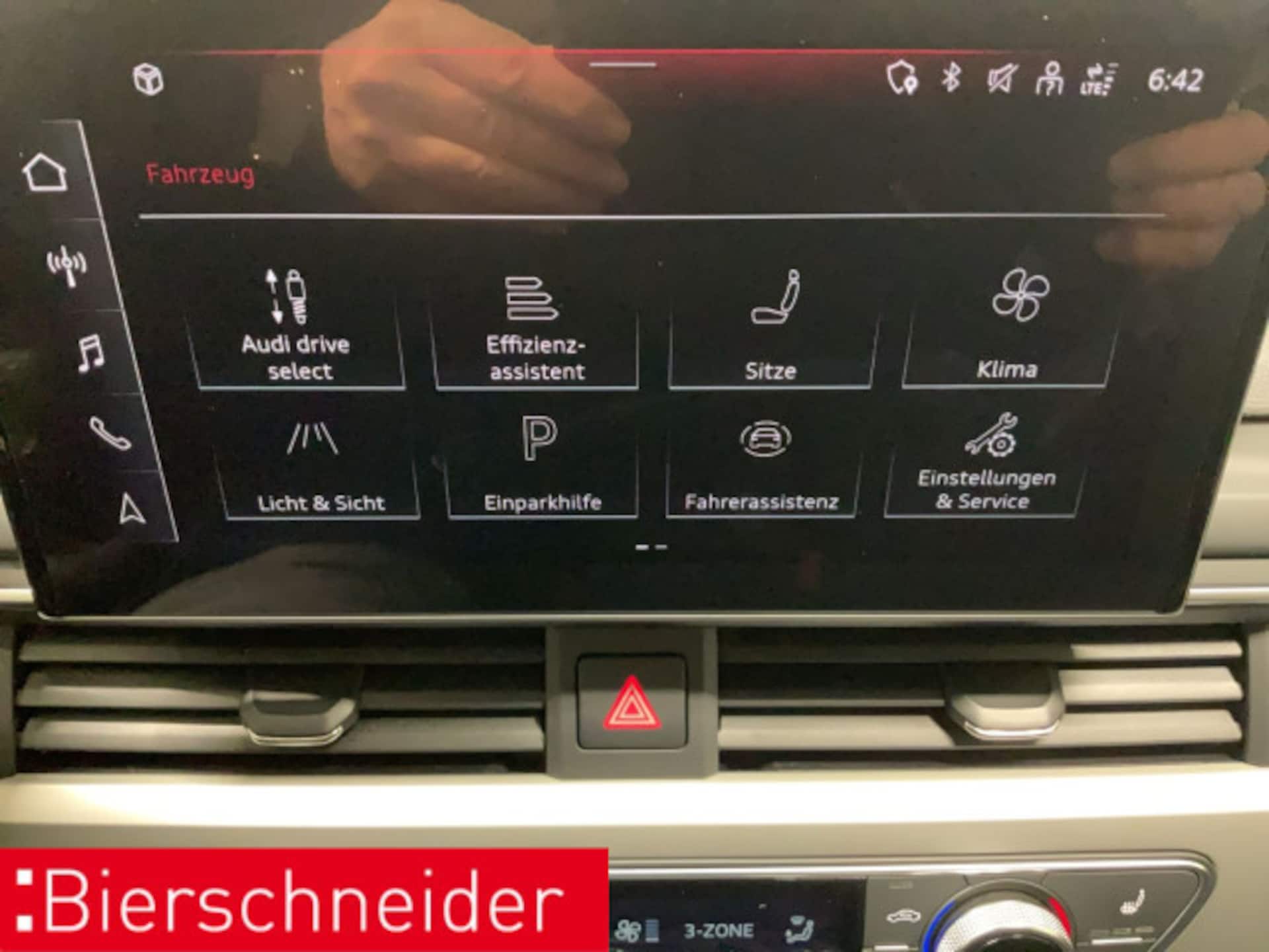 Audi A4 Avant S line