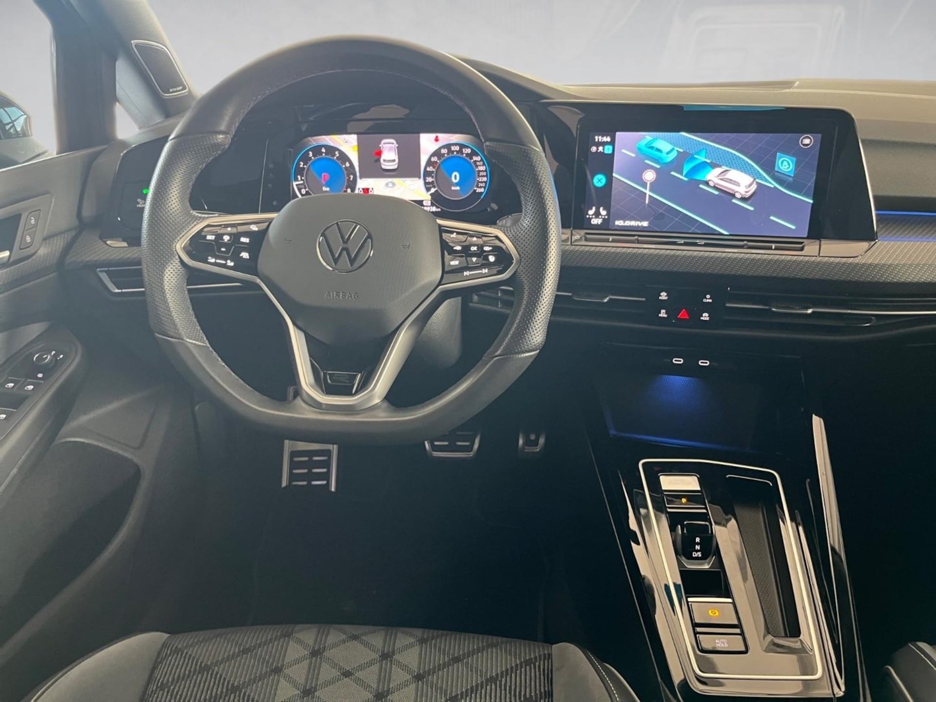 Volkswagen Golf R-Line