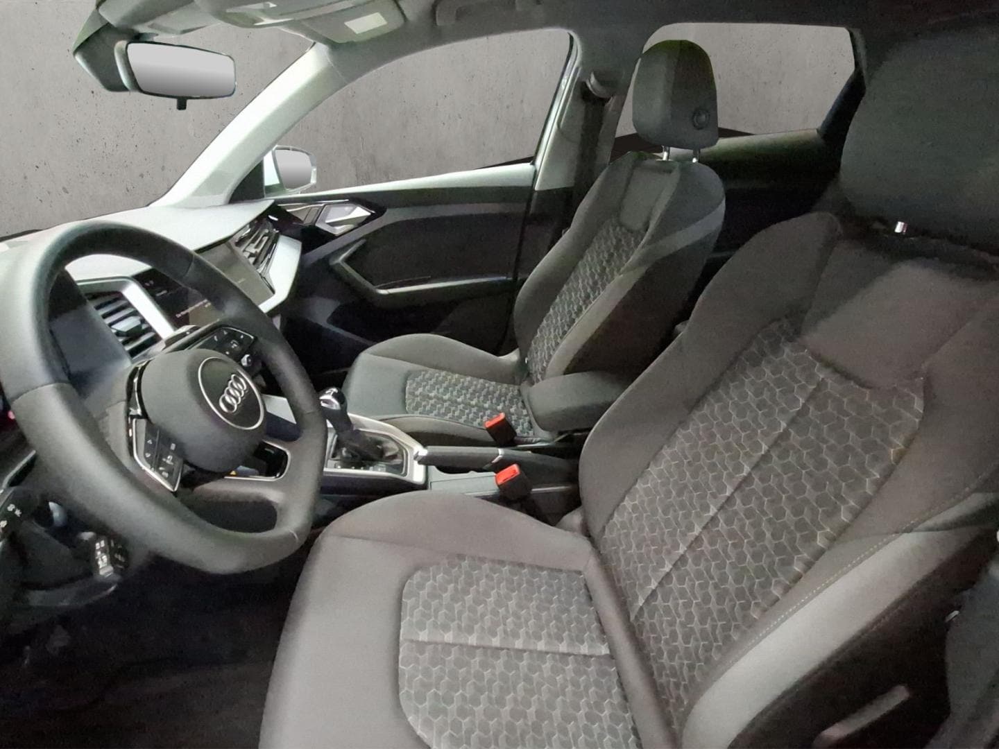 Bild über Audi A1 Sportback advanced 30 TFSI S tronic - für weitere Informationen kontaktieren Sie den Audi Partner