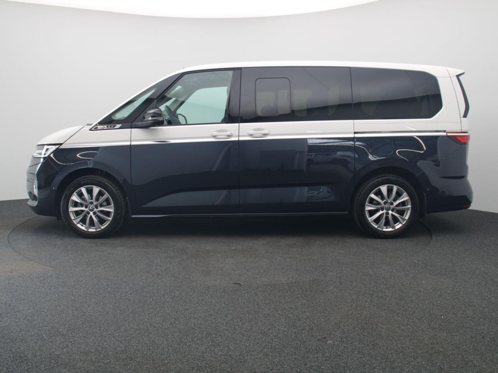 Volkswagen Multivan Langversion – Bild 6