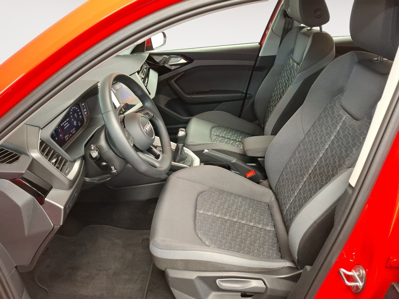 Image about Audi A1 Sportback S line 30 TFSI 85(116) kW(PS) Schaltgetriebe