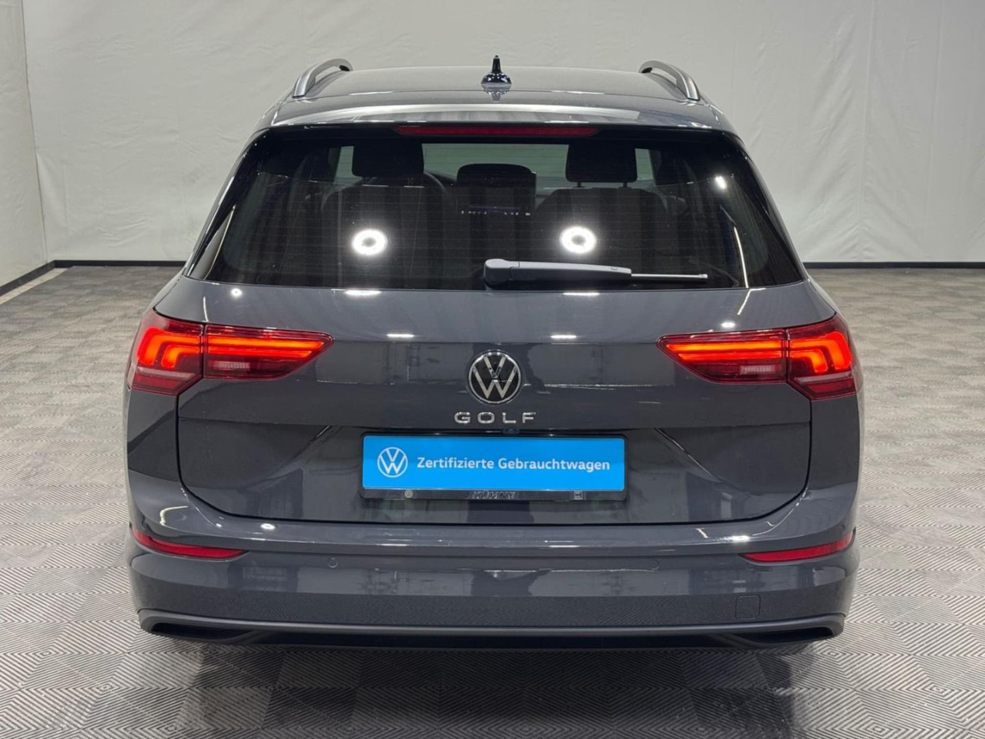 Volkswagen Golf Variant Life