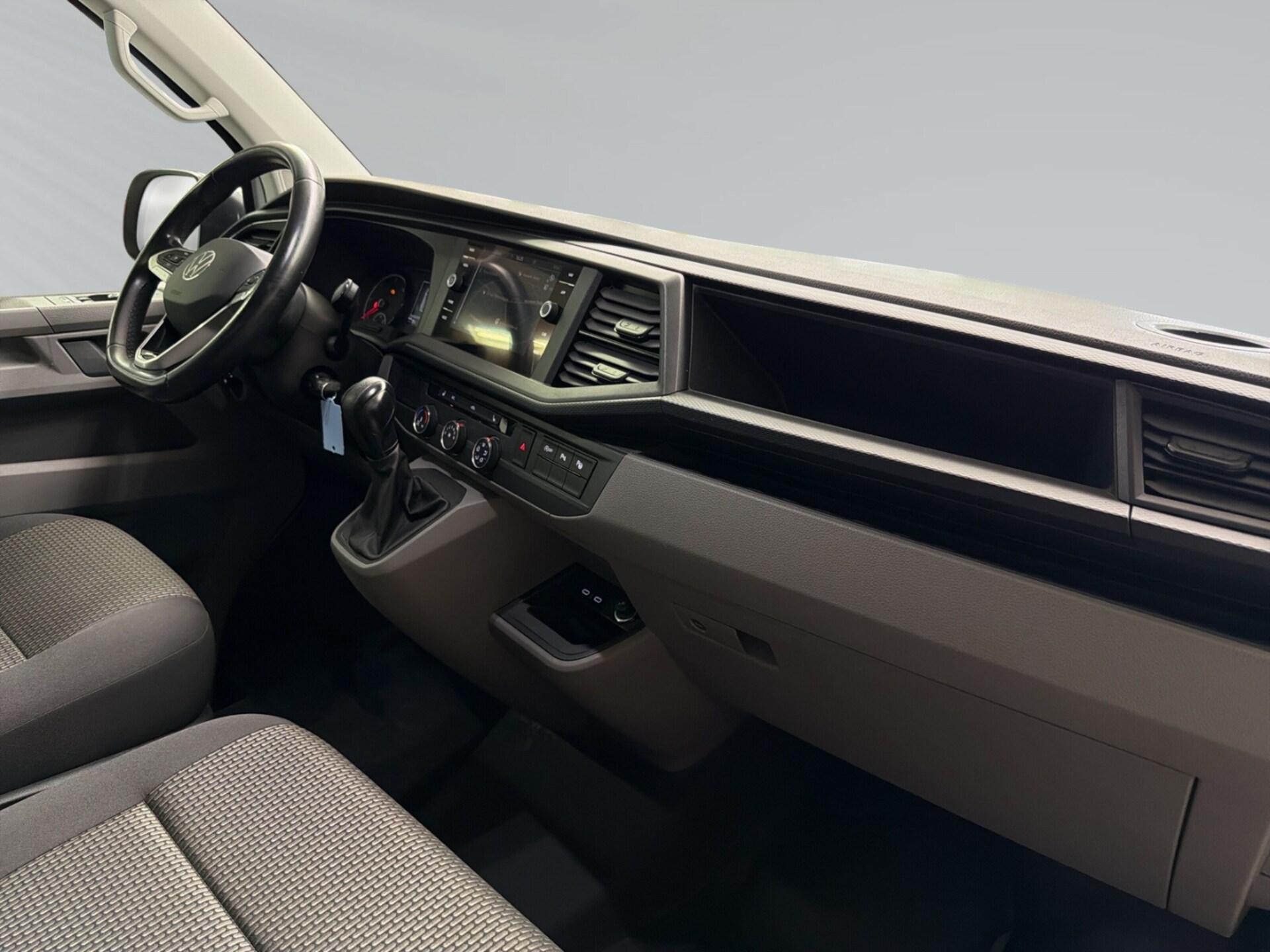 Volkswagen T6.1 Transporter Kasten langer Radstand
