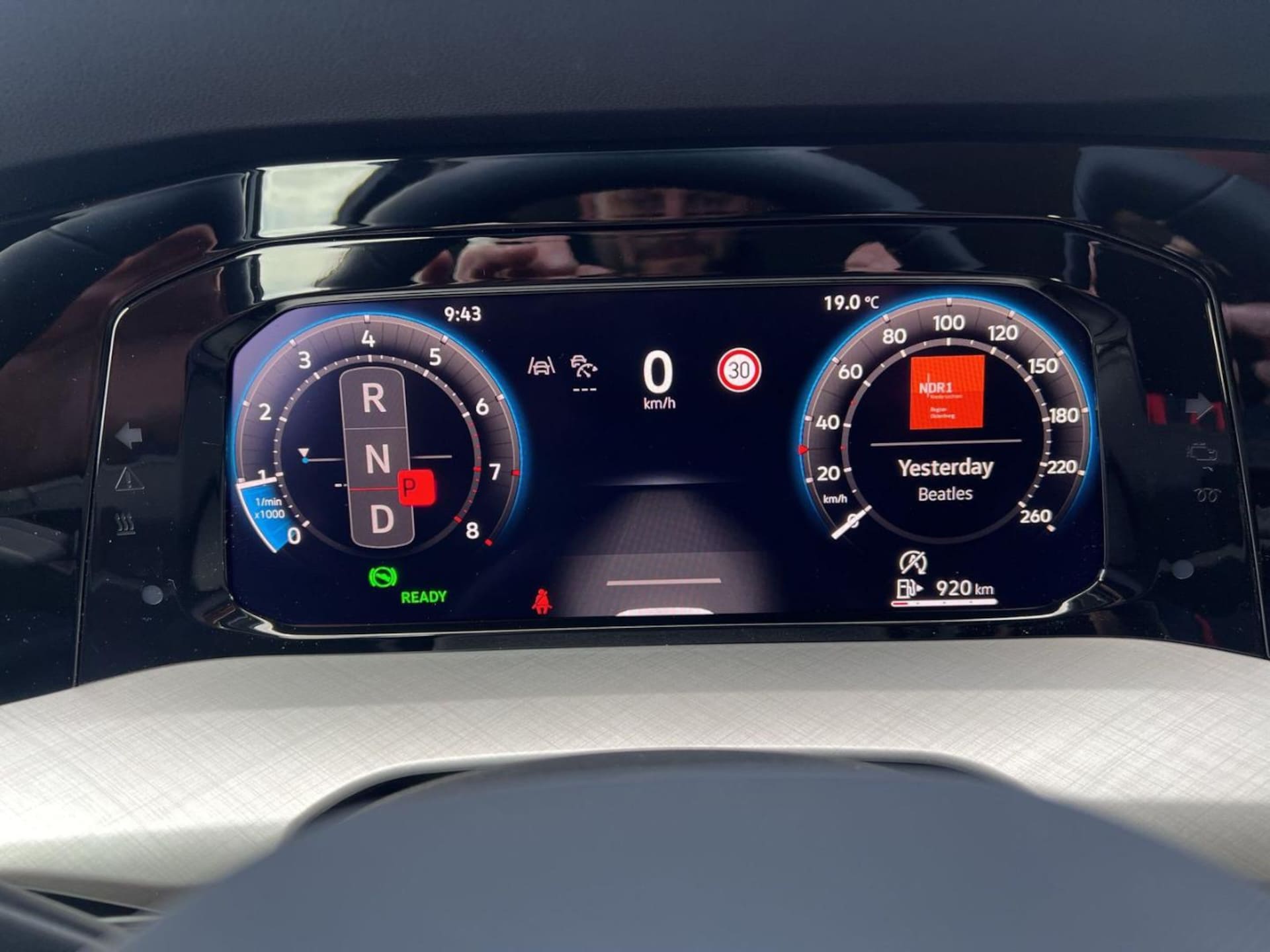 Volkswagen Golf Life