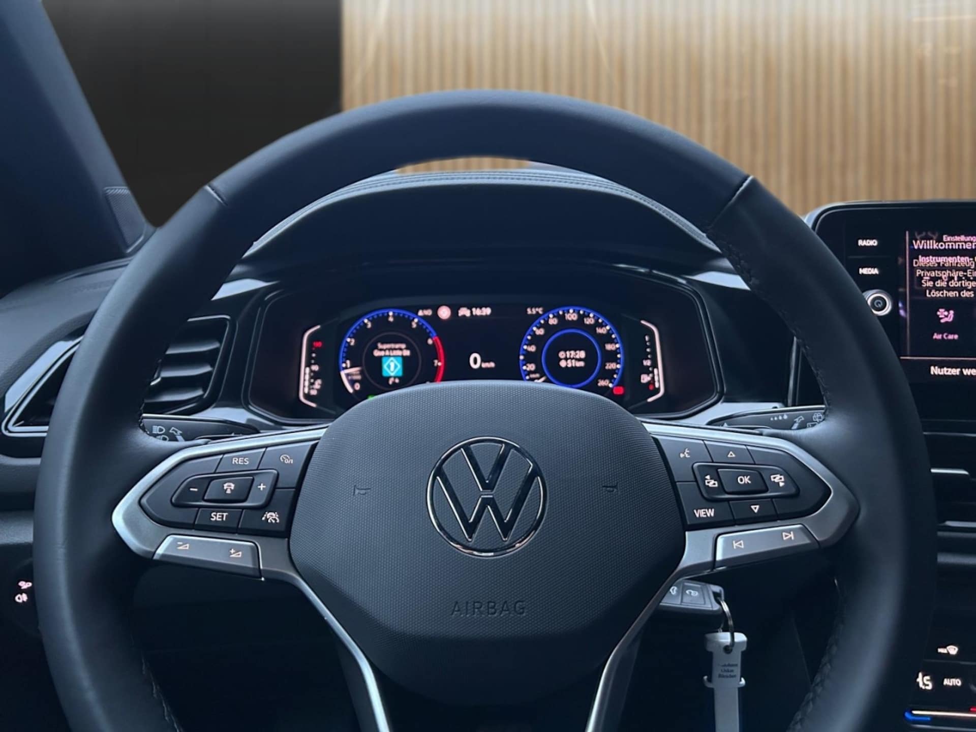 Volkswagen T-Roc Style