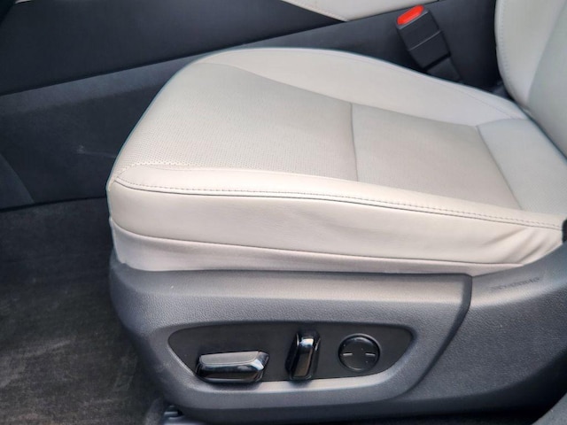 2025 Lexus RX 350 - Photo 27