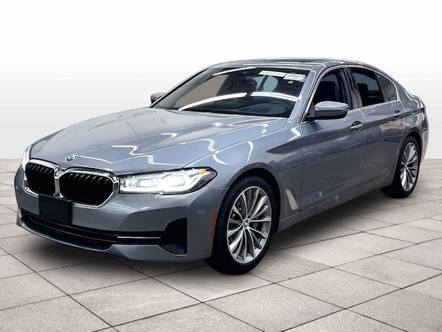 2023 BMW 530