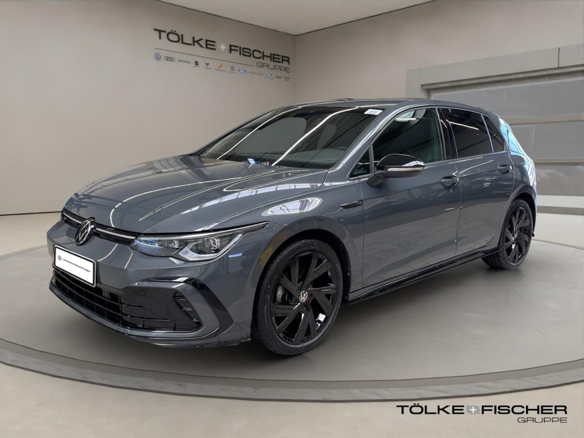 Volkswagen Golf R-Line