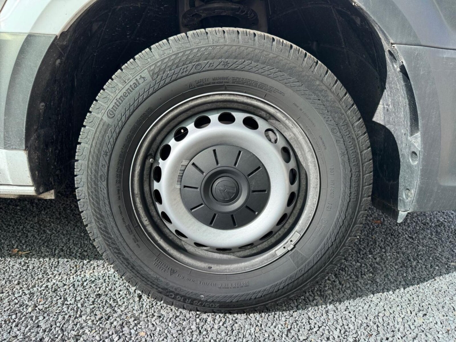 Volkswagen Crafter Kasten mittlerer Radstand – Bild 13