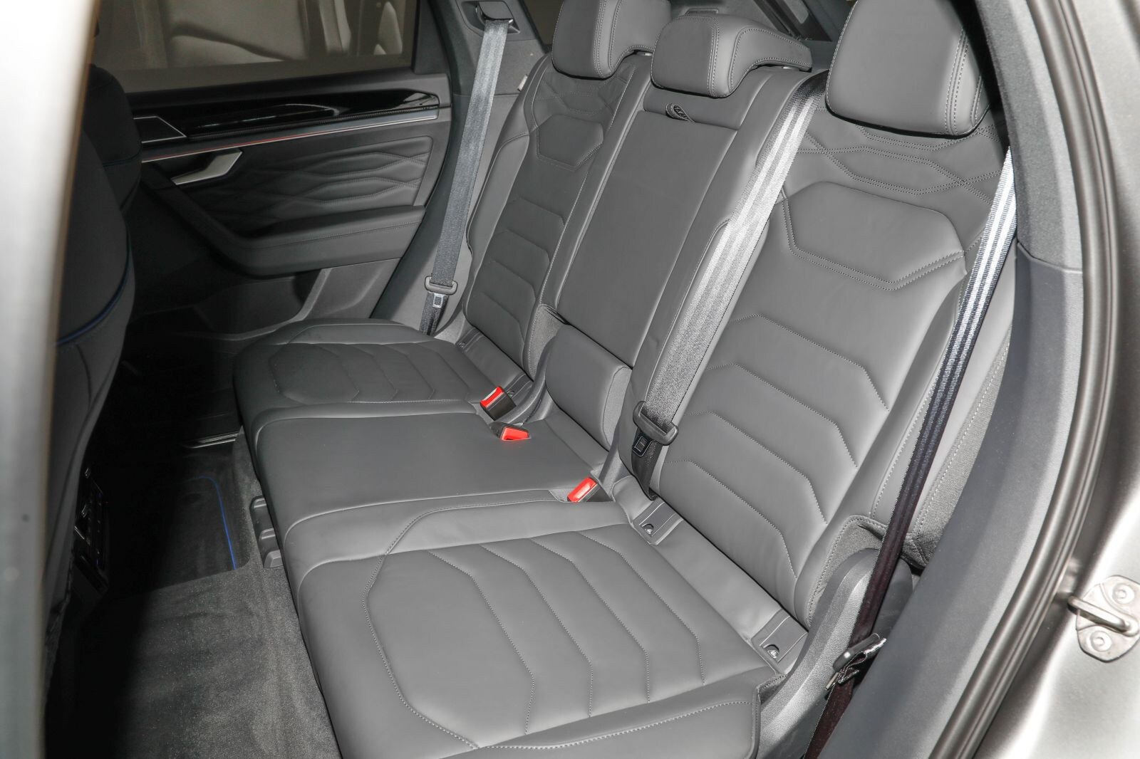 Volkswagen Touareg – Bild 17