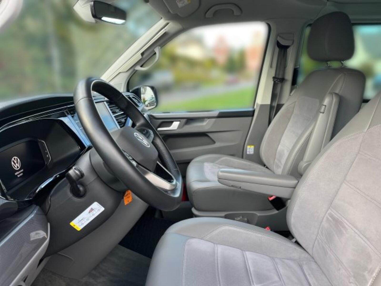 Volkswagen T6.1 California – Bild 7