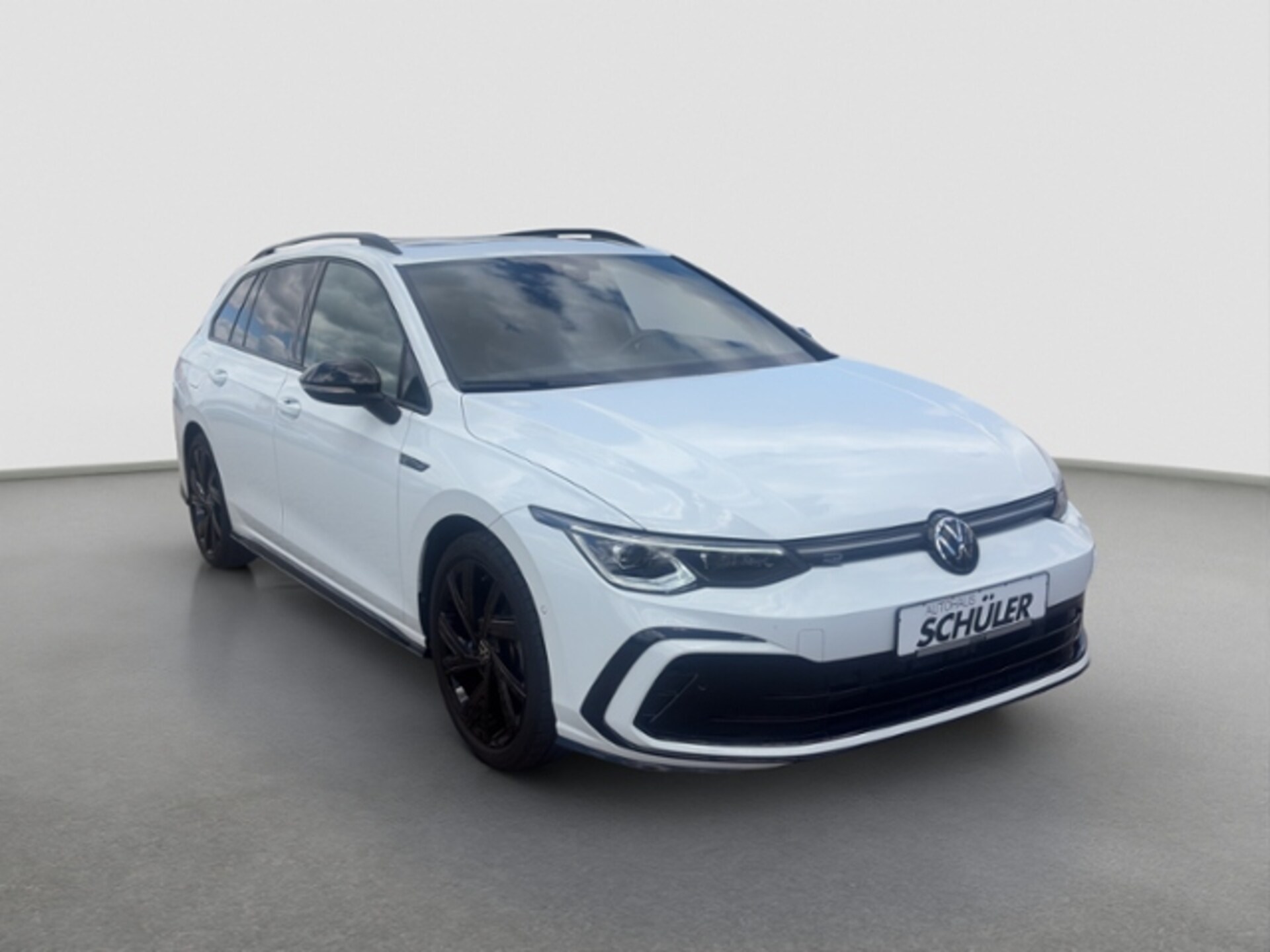 Volkswagen Golf Variant R-Line
