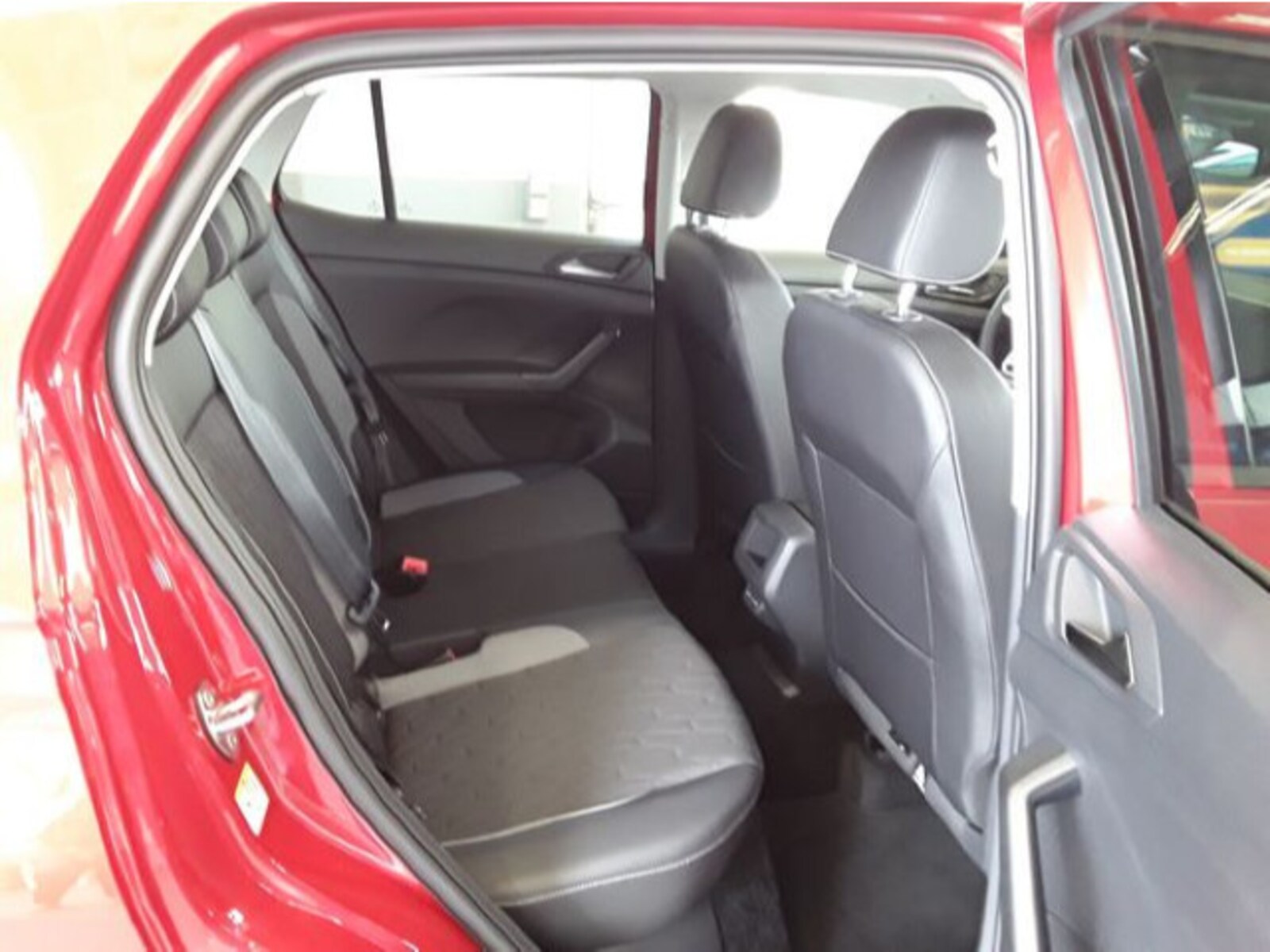 Volkswagen T-Cross – Bild 8