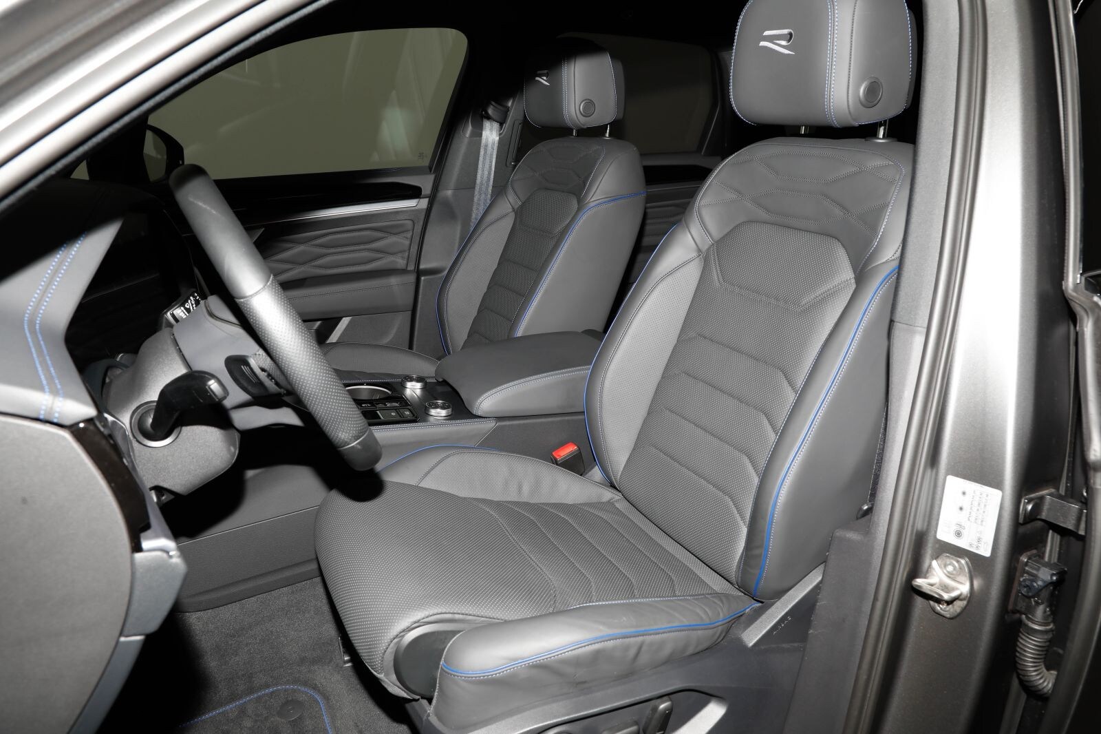 Volkswagen Touareg – Bild 18