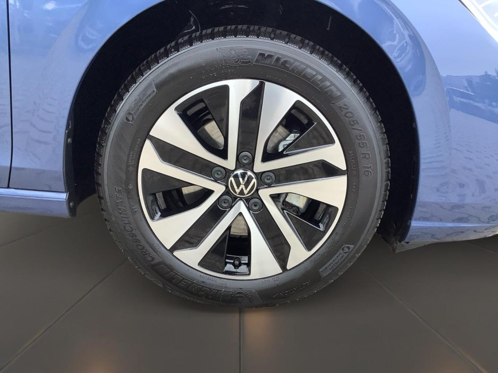 Volkswagen Golf Variant – Bild 7