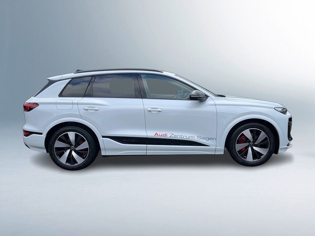 Image about Audi Q6 SUV e-tron e-tron performance