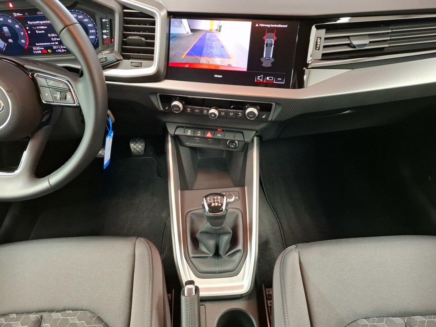 Image about Audi A1 Sportback S line 30 TFSI 85(116) kW(PS) Schaltgetriebe