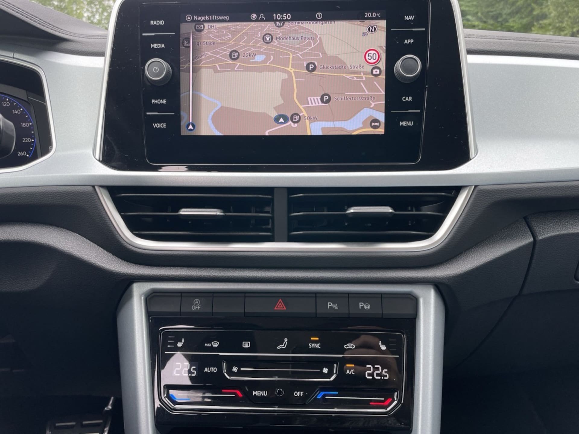 Volkswagen T-Roc Life