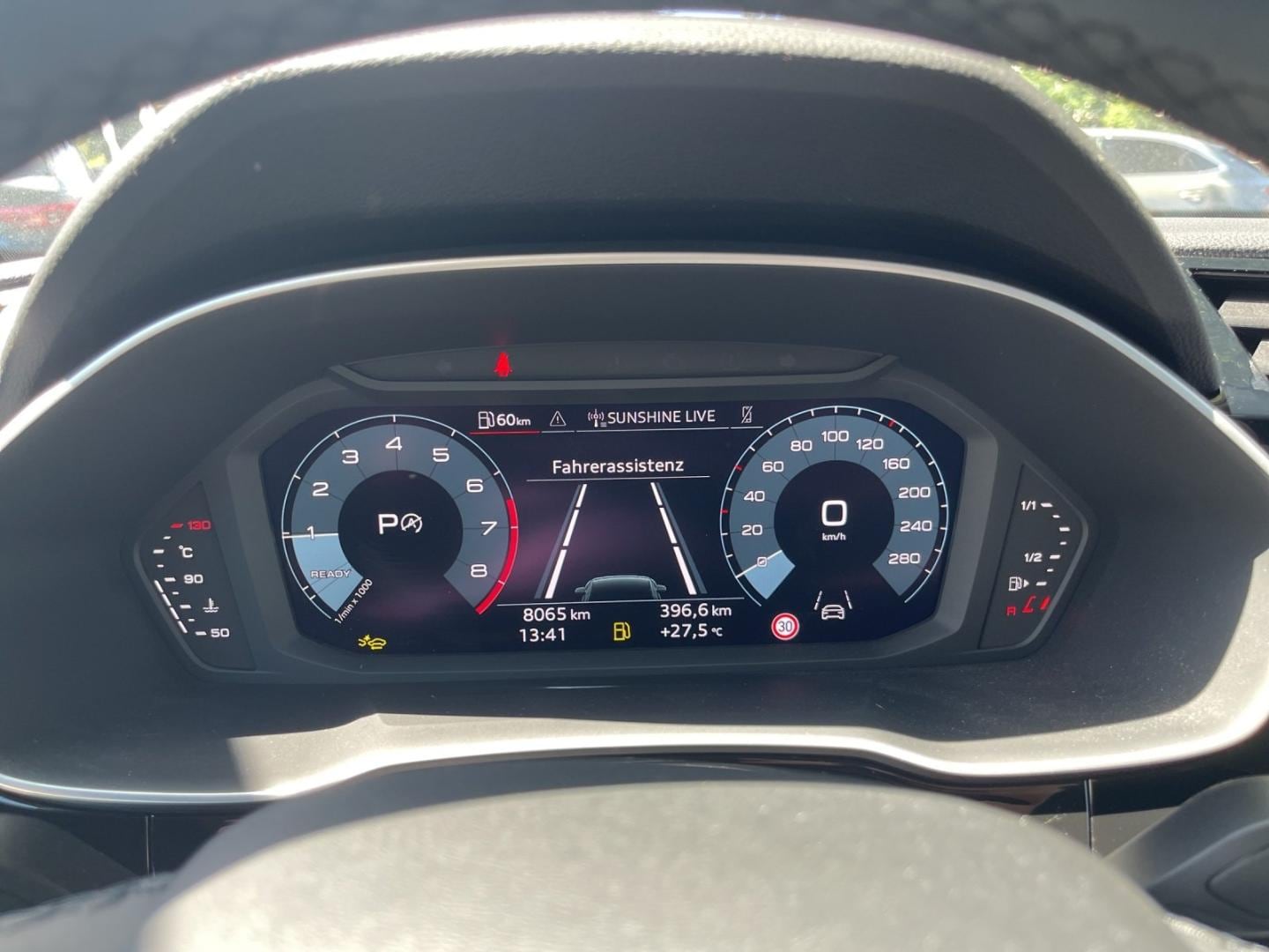 Bild über Audi Q3 advanced 35 TFSI S tronic - für weitere Informationen kontaktieren Sie den Audi Partner