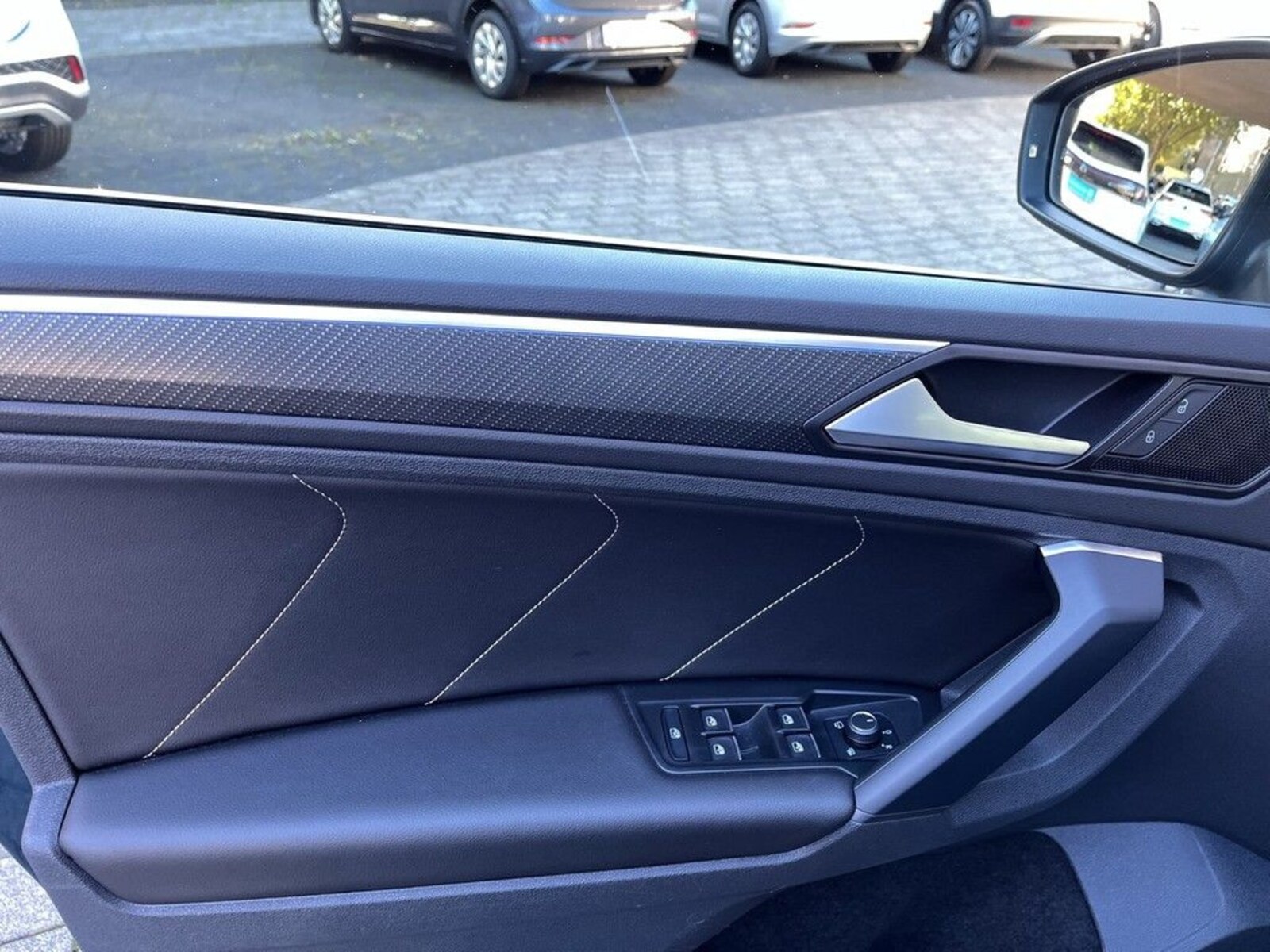 Volkswagen Tiguan – Bild 19