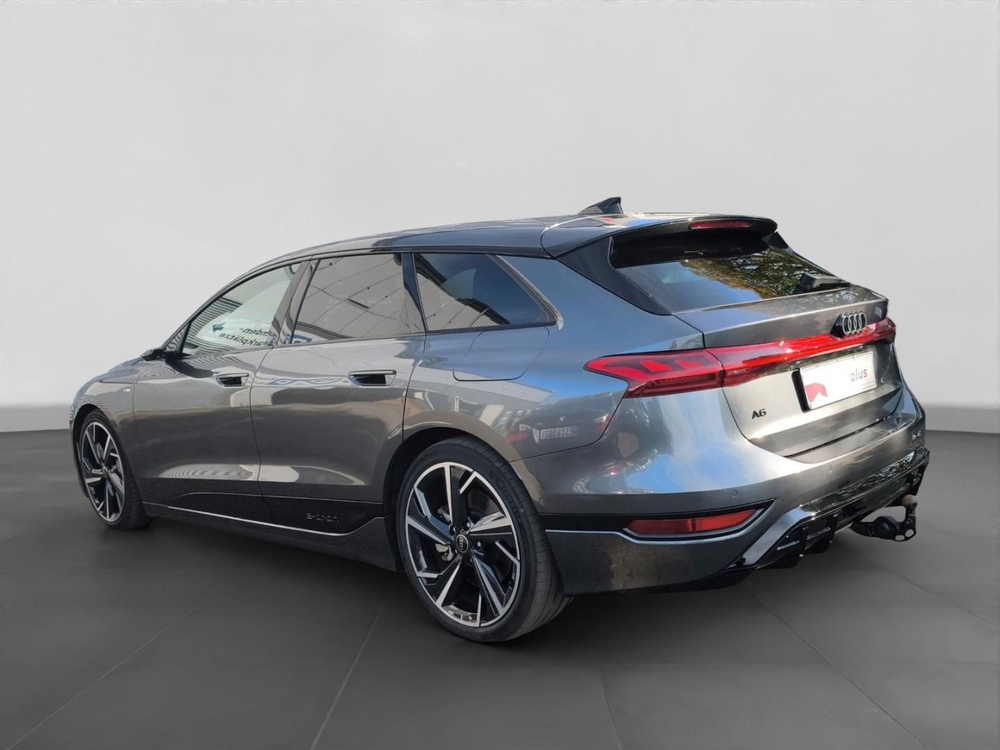 Bild über Audi A6 Avant e-tron e-tron performance - für weitere Informationen kontaktieren Sie den Audi Partner