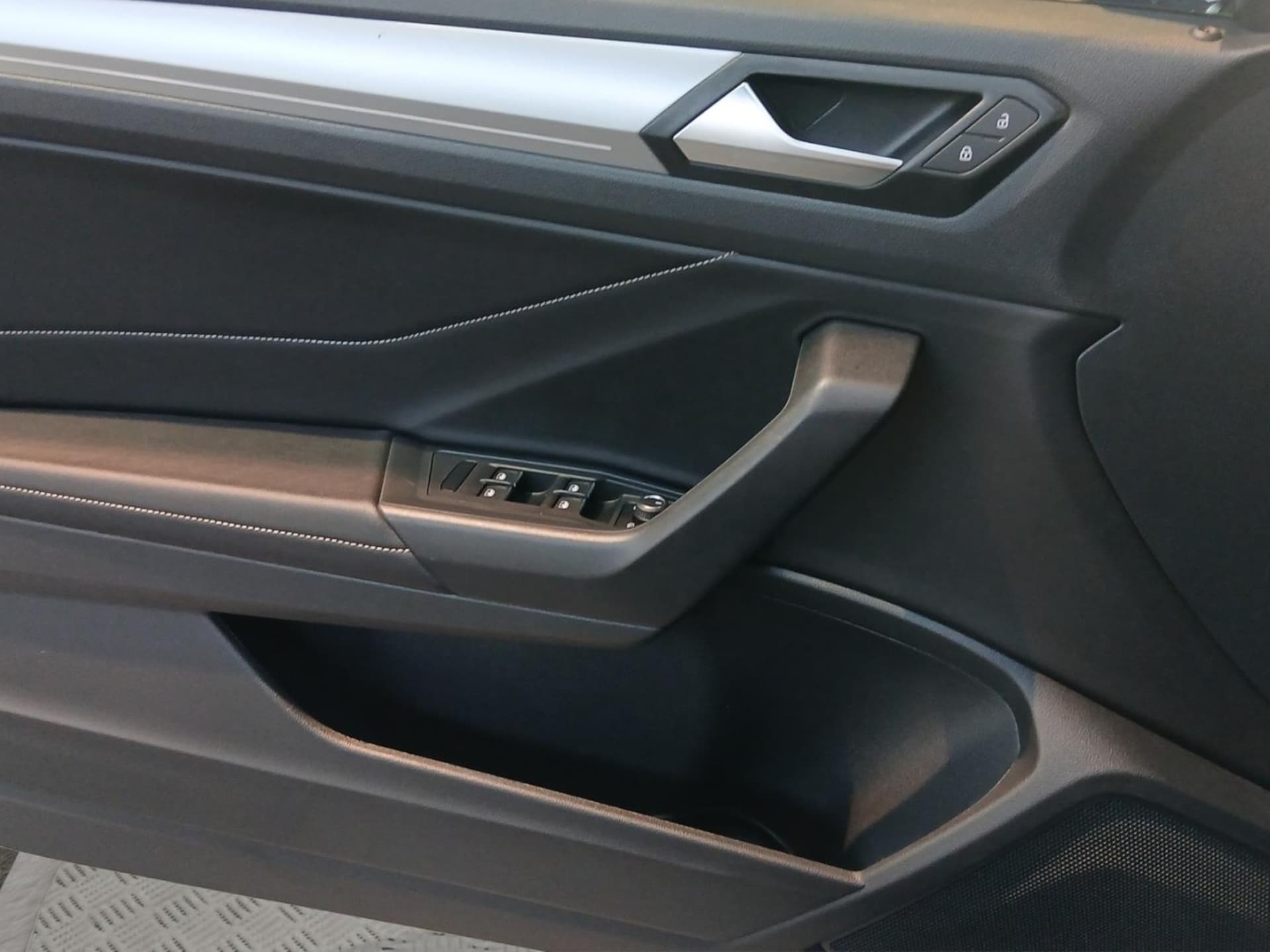 Volkswagen T-Roc Cabriolet Style