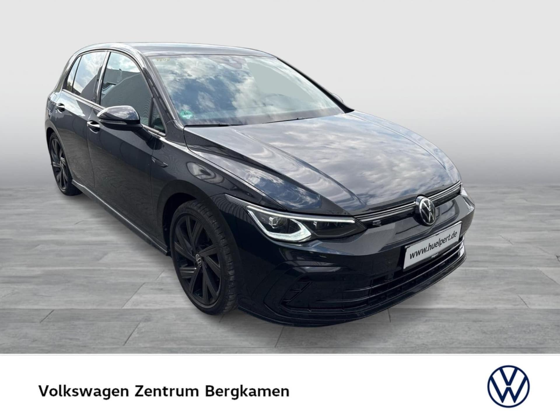 Volkswagen Golf R-Line