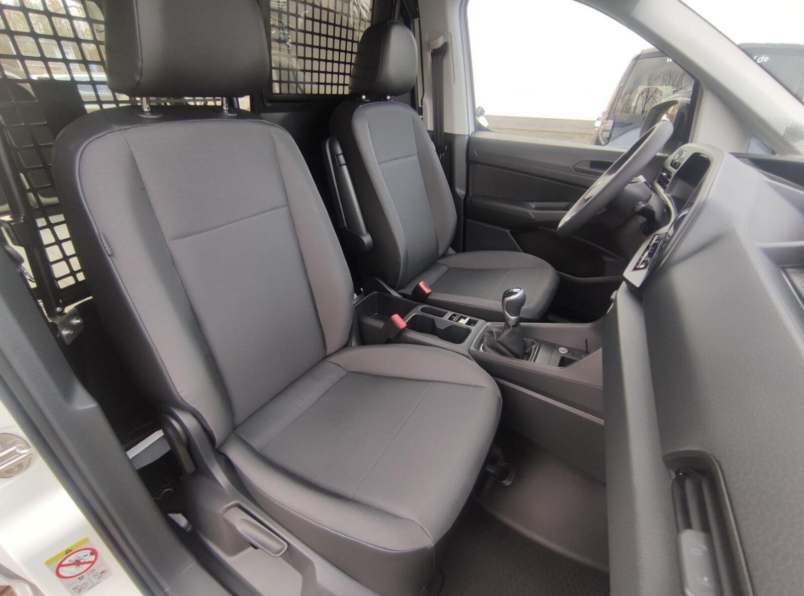 Volkswagen Caddy Maxi Cargo – Bild 10