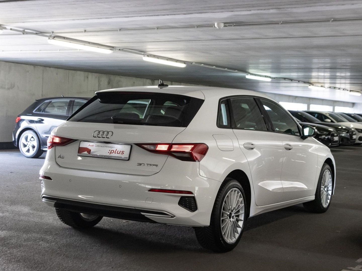 Bild über Audi A3 Sportback advanced 30 TFSI S tronic - für weitere Informationen kontaktieren Sie den Audi Partner
