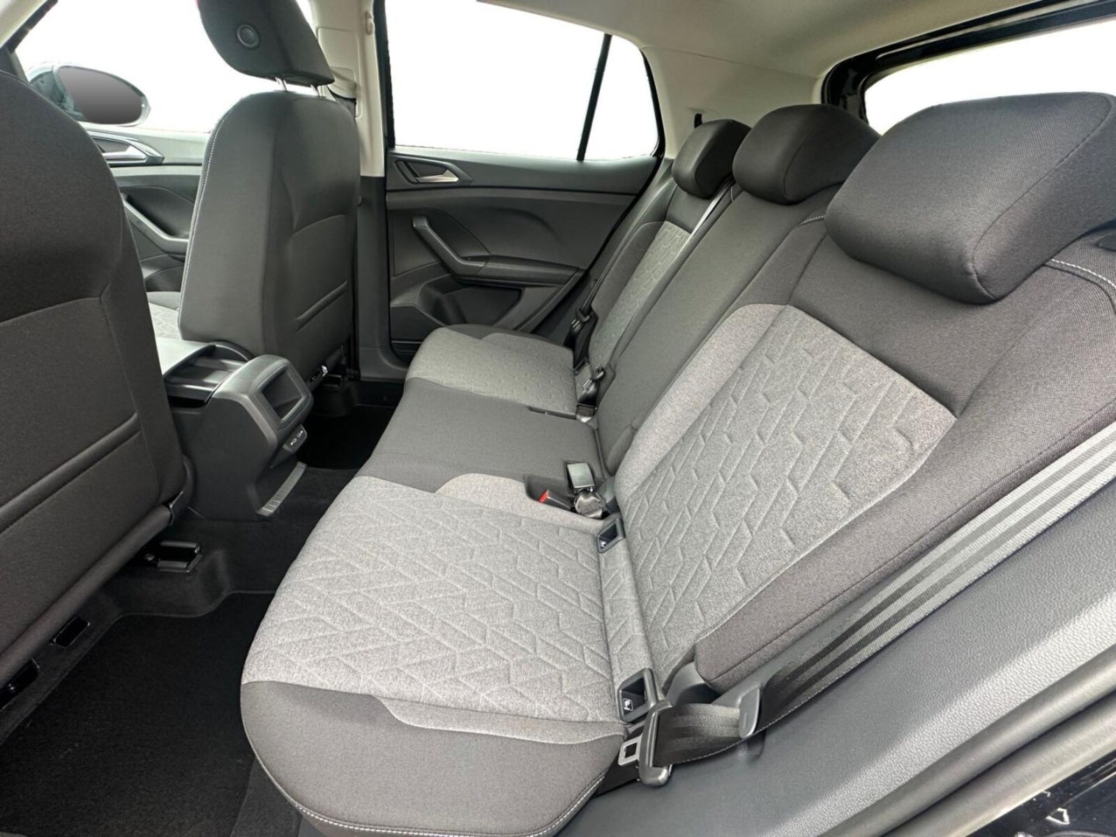 Volkswagen T-Cross – Bild 9