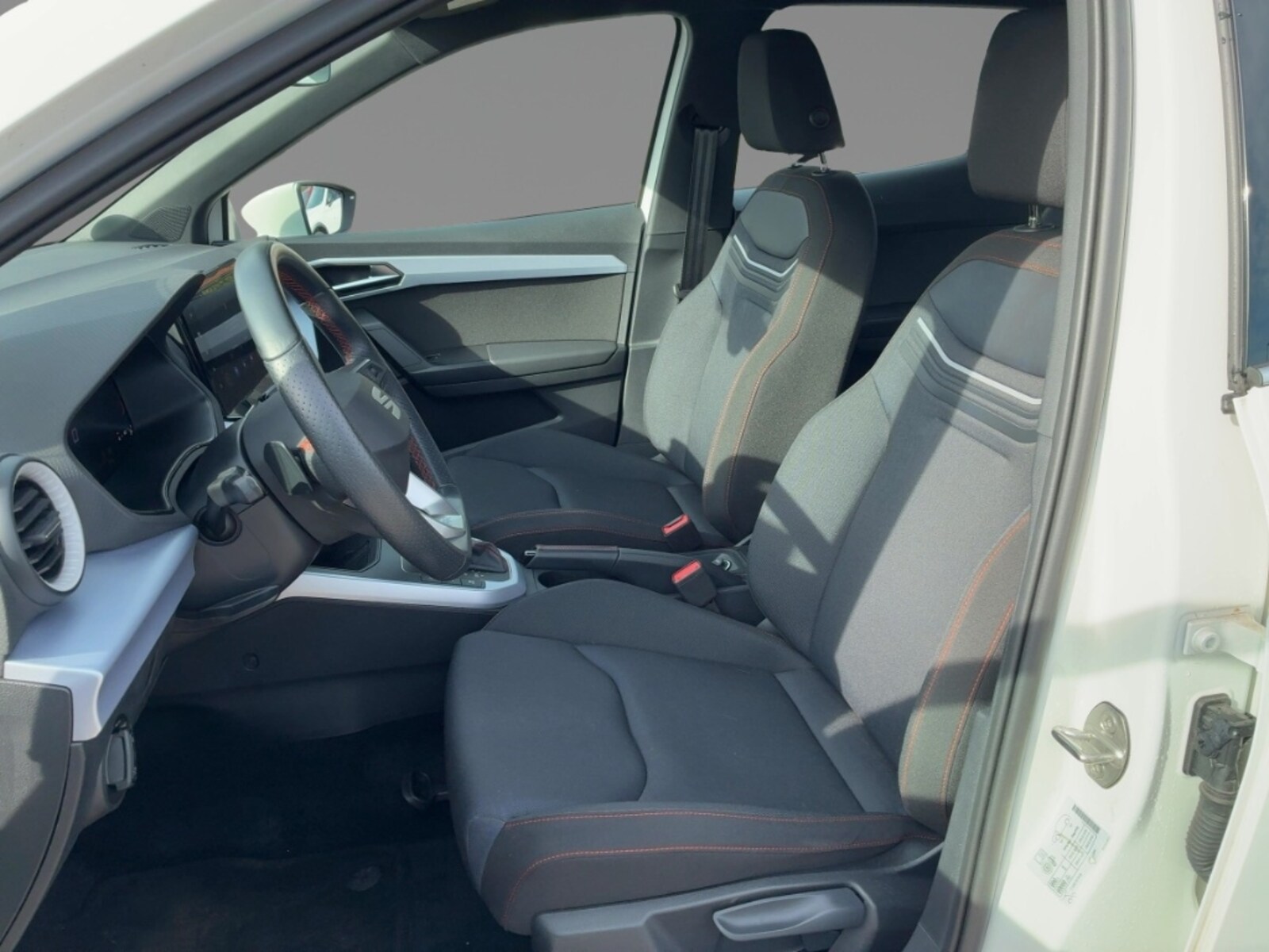 SEAT Arona – Bild 7