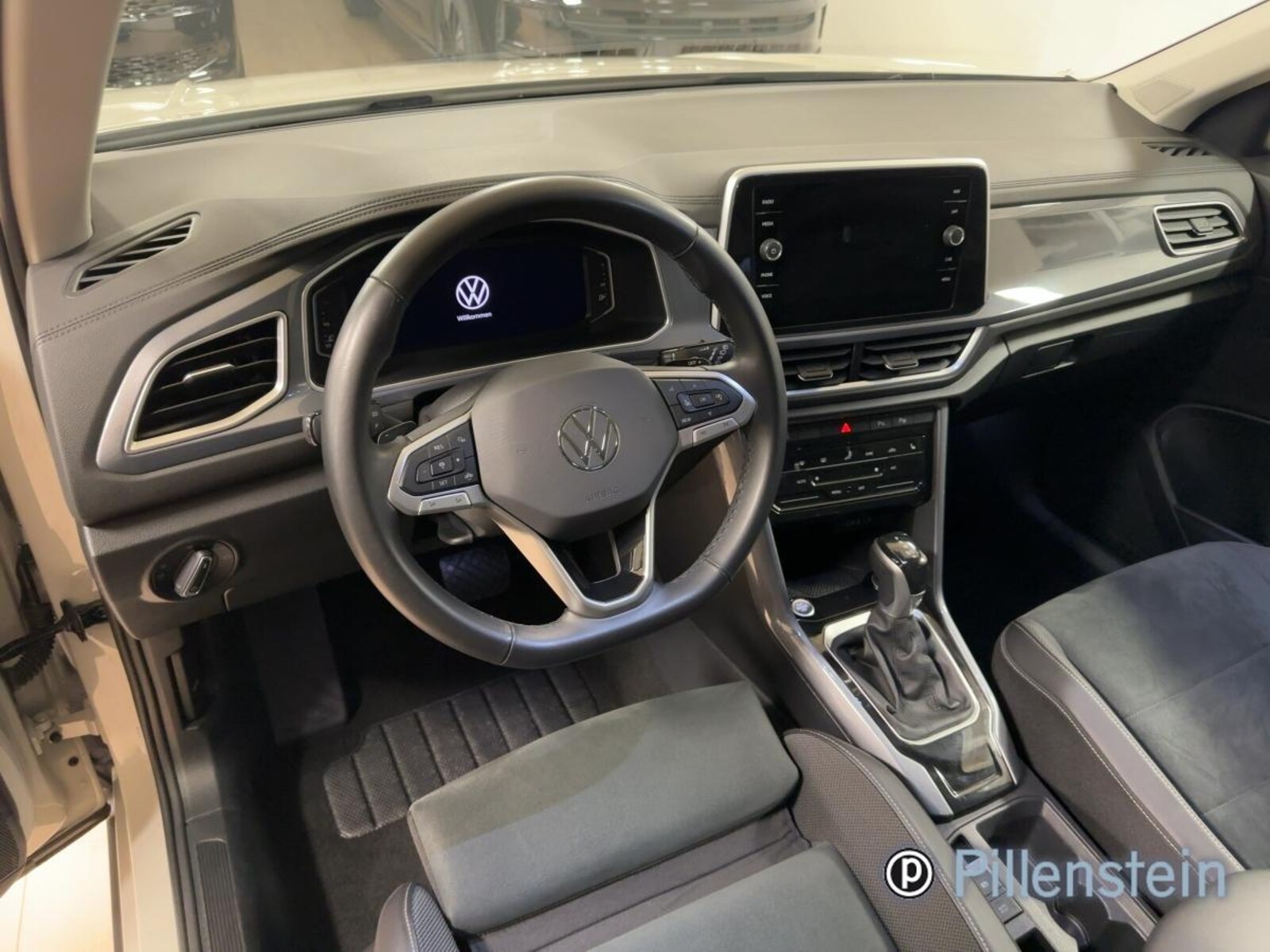 Volkswagen T-Roc – Bild 8