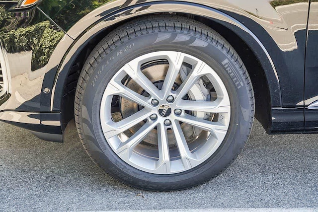 2026 Audi Q7 Premium Plus - Photo 10