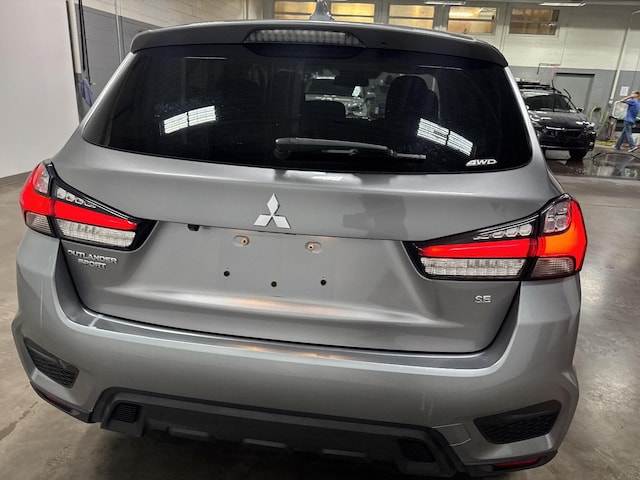 2020 Mitsubishi