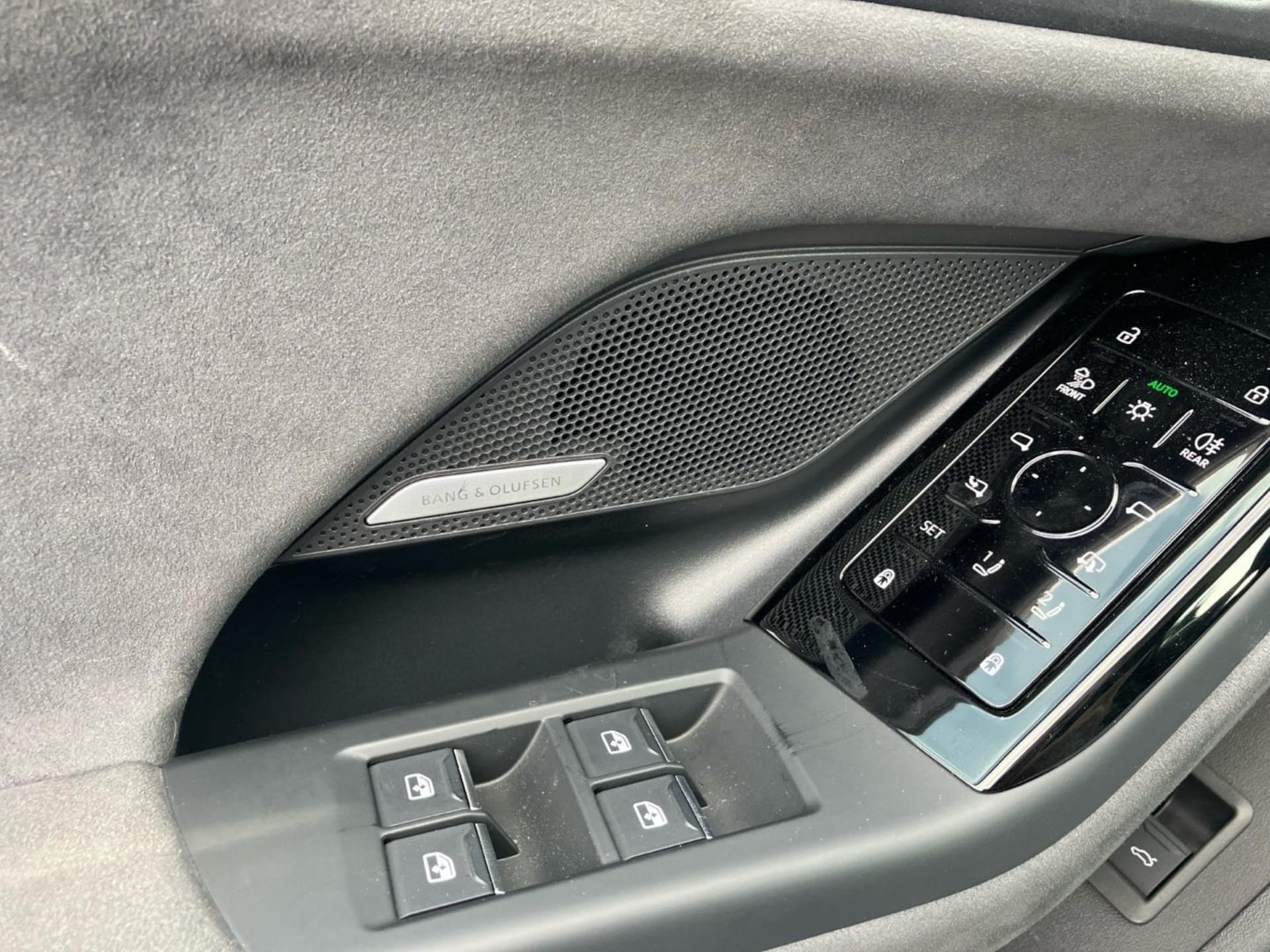 Audi S6 Avant e-tron