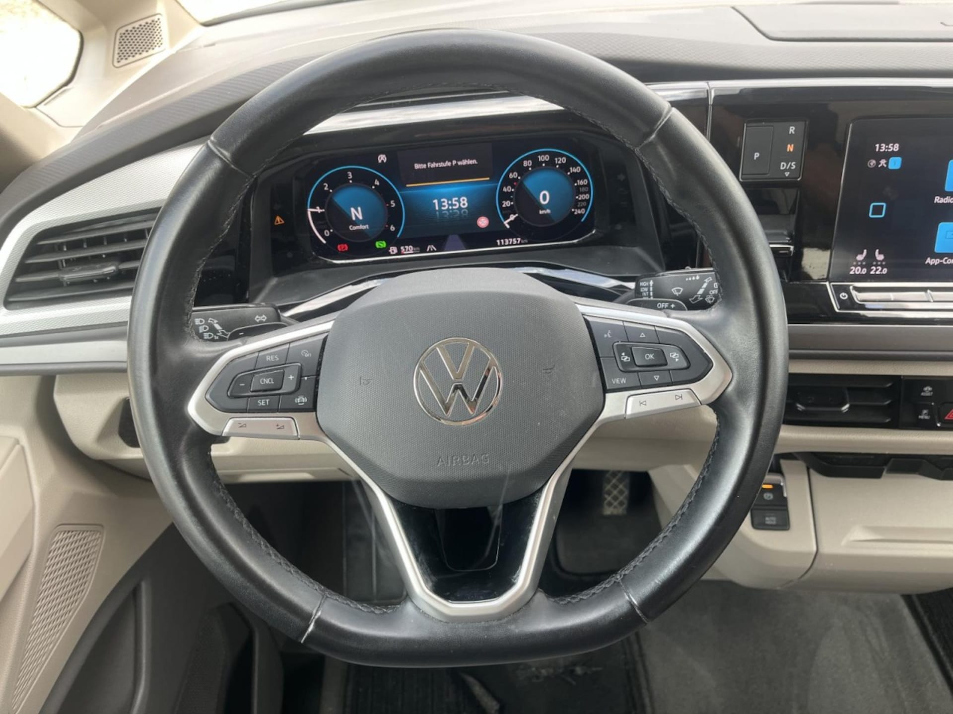 Volkswagen Multivan Basis-Modell