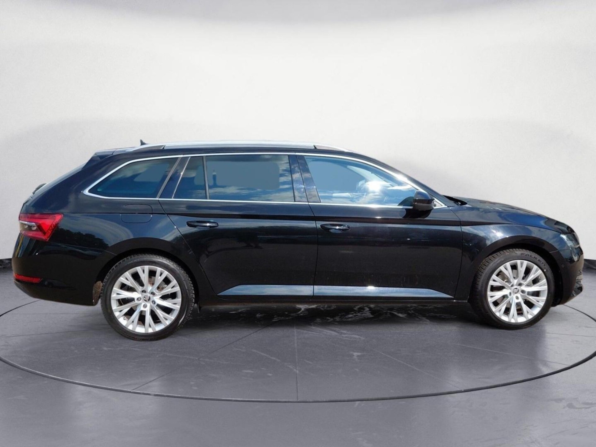Skoda Superb Combi Style