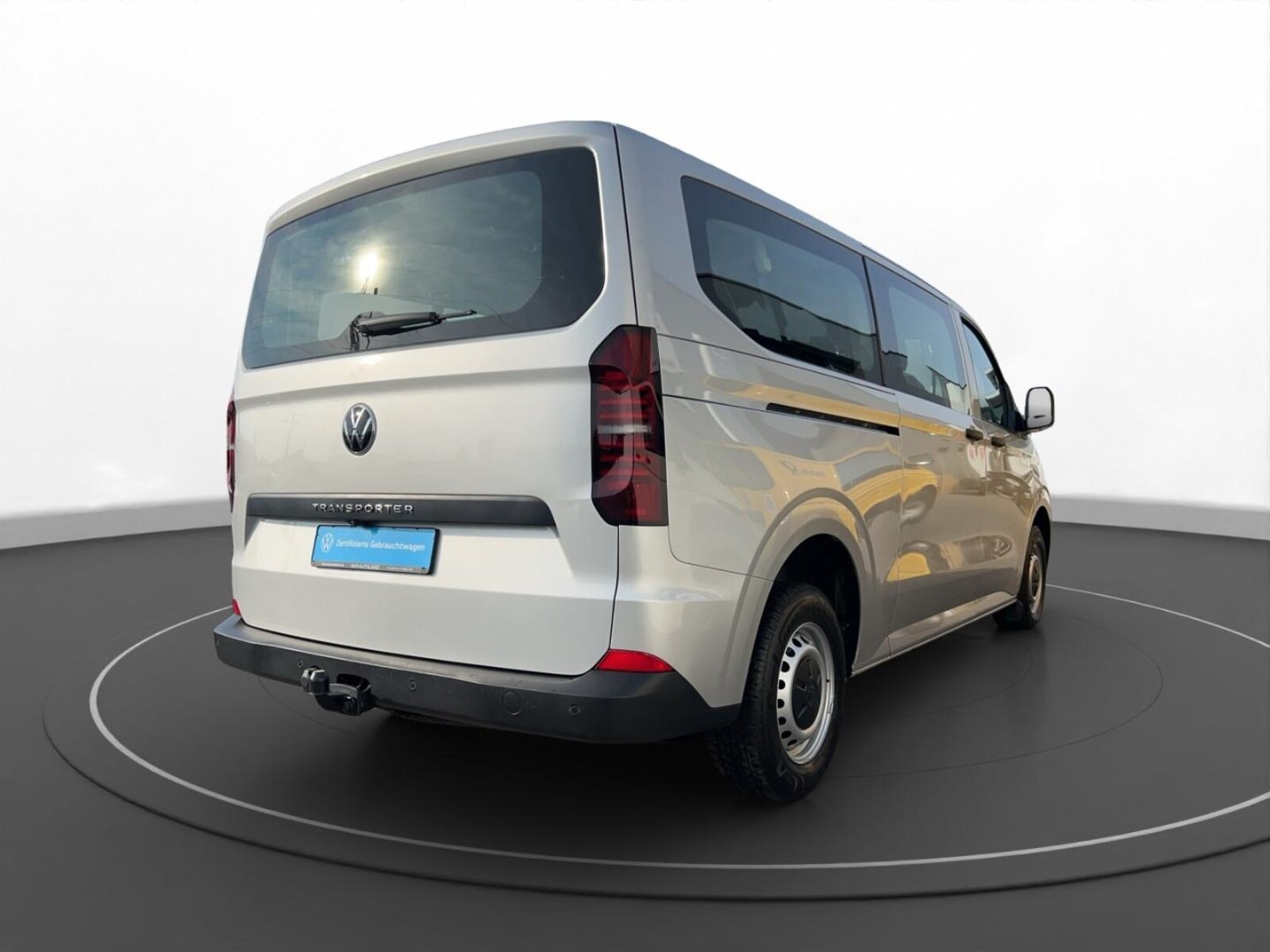 Volkswagen Transporter Kombi langer Radstand – Bild 5